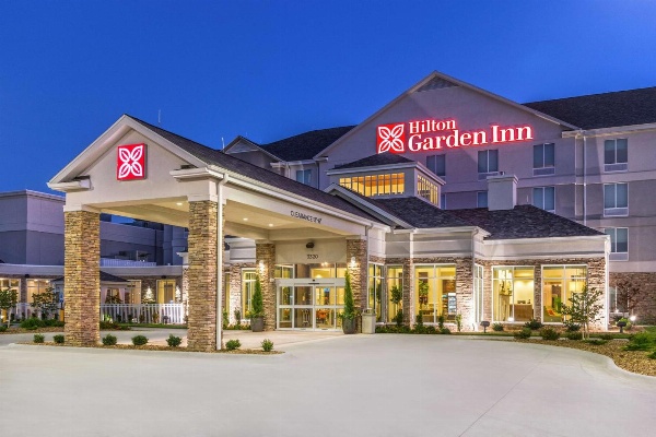 Hilton Garden Inn Salina image 1